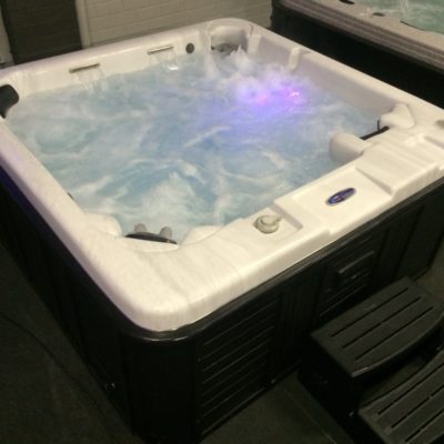 Diamant Spa 5 Persoons Full options Nieuwprijs €9999,- Nu als occasion voor €3250,-